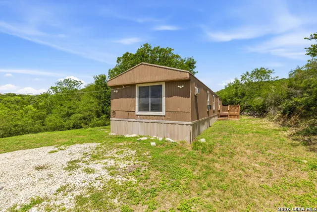 18525 County Road 5722 Castroville, TX 78009