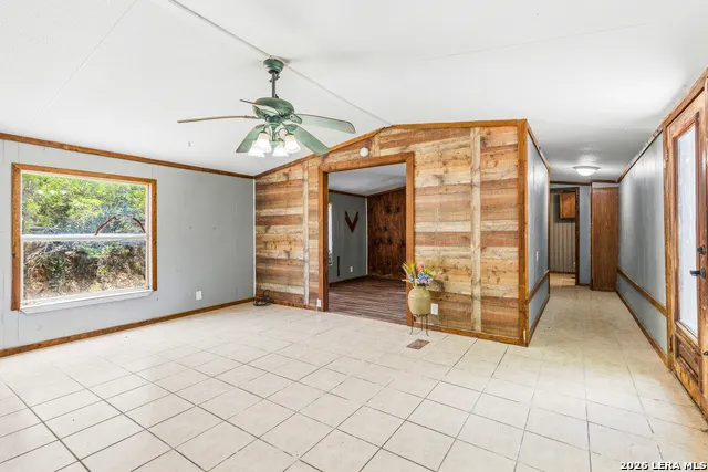18525 County Road 5722 Castroville, TX 78009