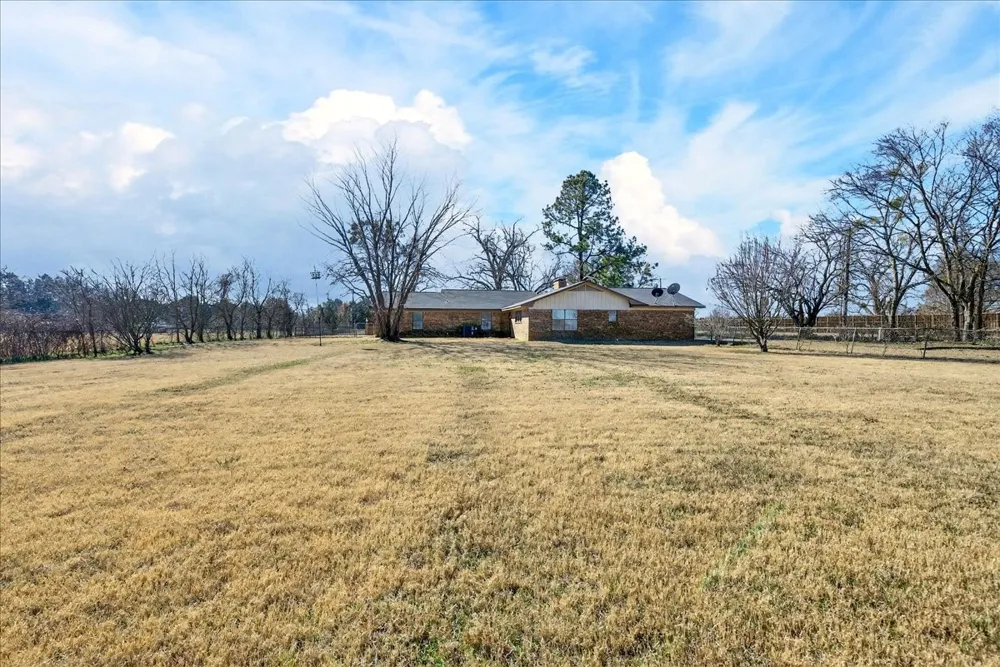11710 State Highway 198 Highway Payne Springs, TX 75156