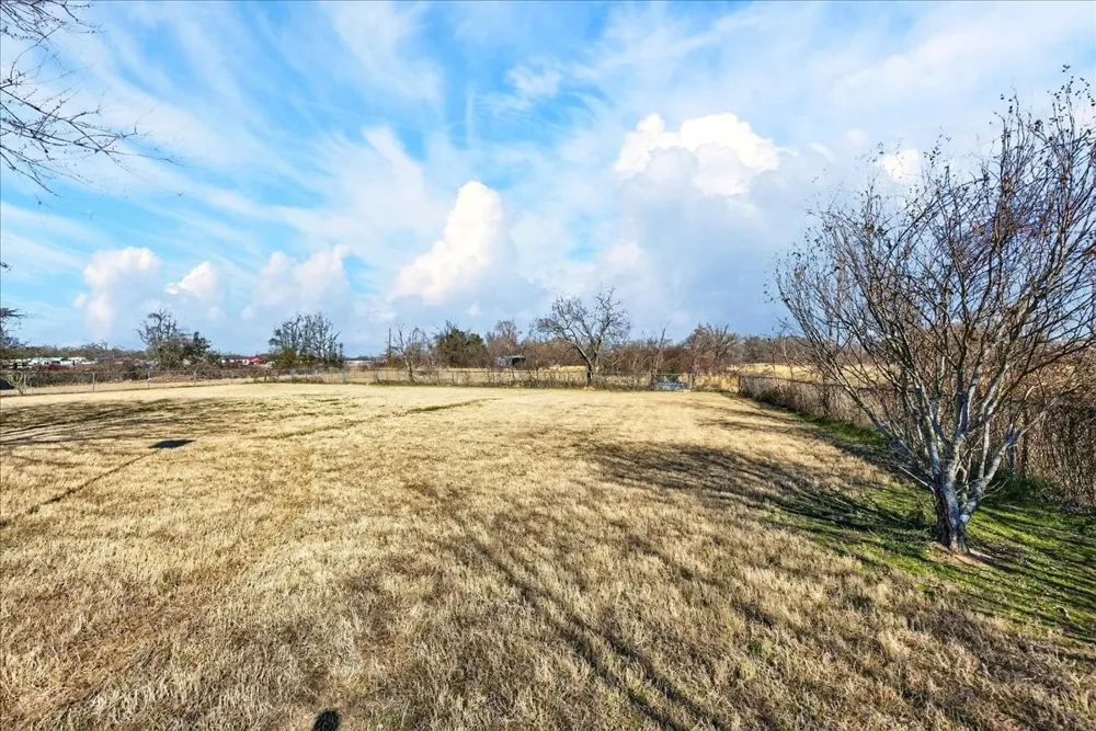 11710 State Highway 198 Highway Payne Springs, TX 75156