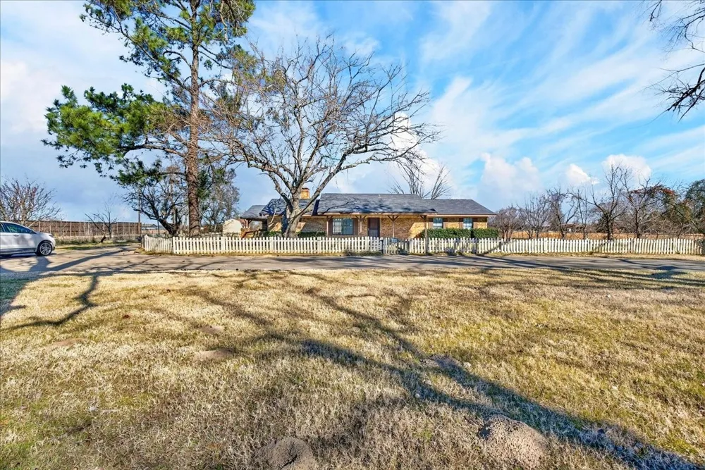 11710 State Highway 198 Highway Payne Springs, TX 75156