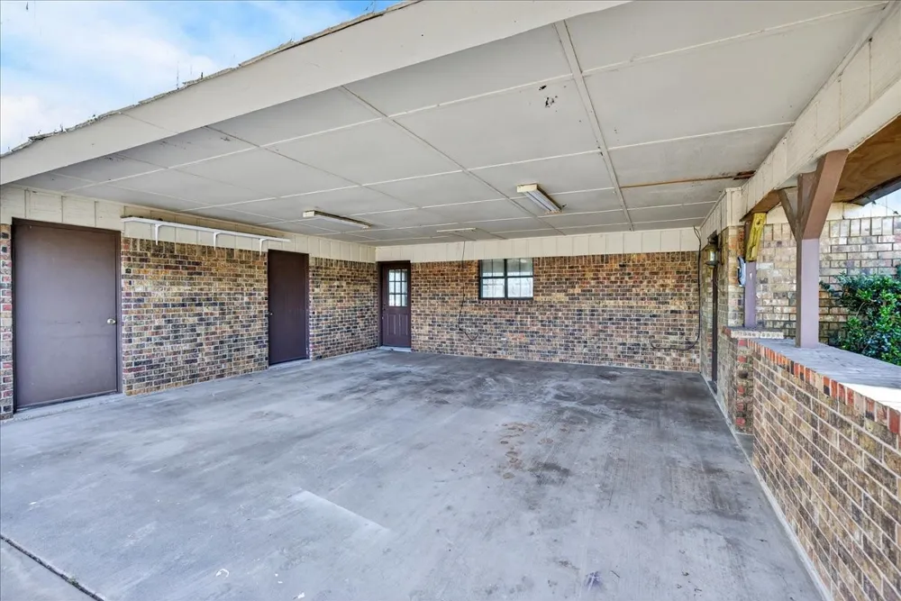 11710 State Highway 198 Highway Payne Springs, TX 75156