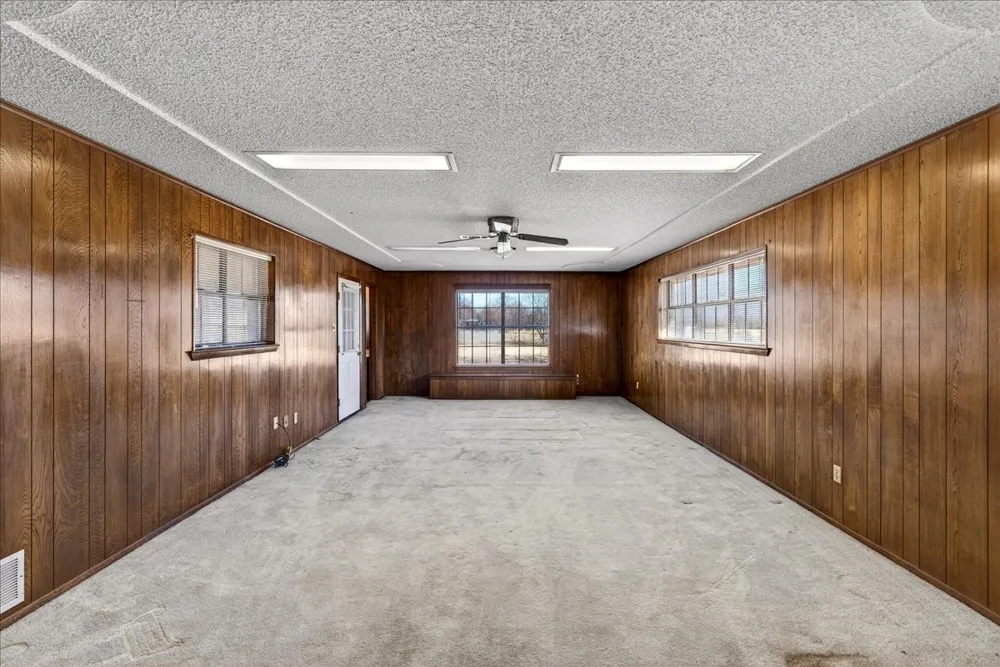 11710 State Highway 198 Highway Payne Springs, TX 75156