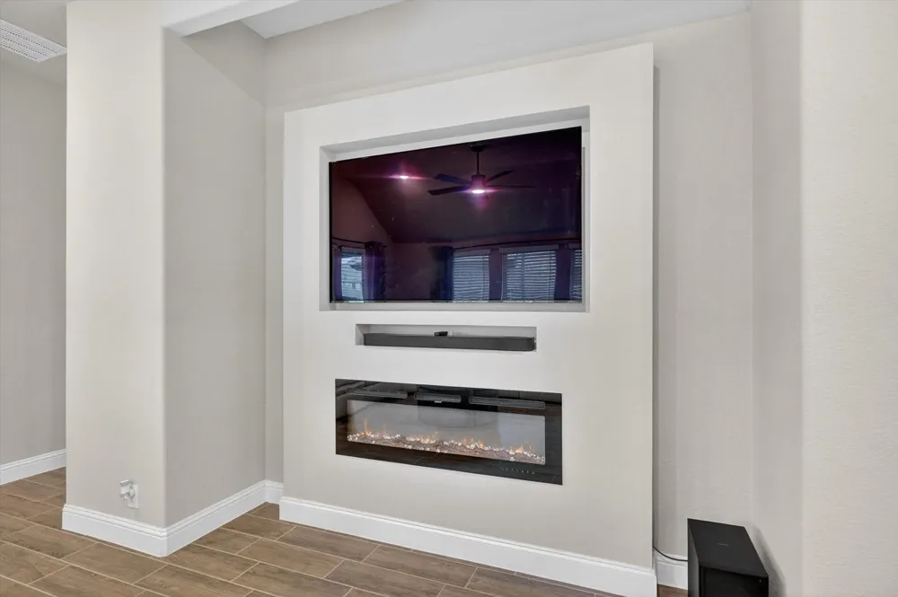 326 Atlas Cedar Glenn Heights, TX 75154