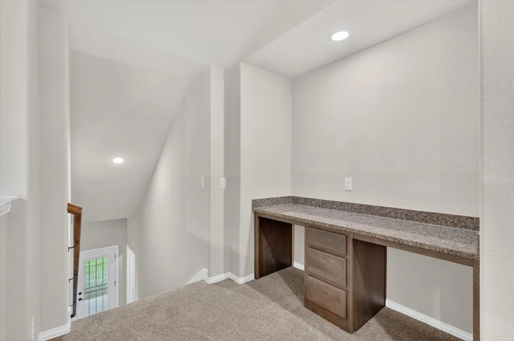 326 Atlas Cedar Glenn Heights, TX 75154