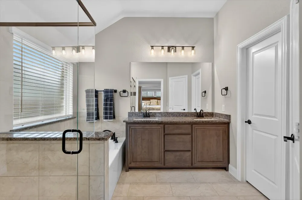 326 Atlas Cedar Glenn Heights, TX 75154