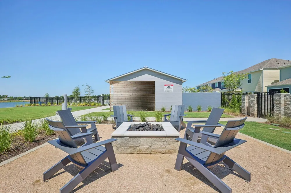 2168 Blue Heron Drive Kemah, TX 77565