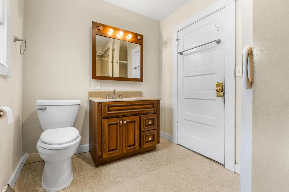 710 Monroe Street Albion, MI 49224