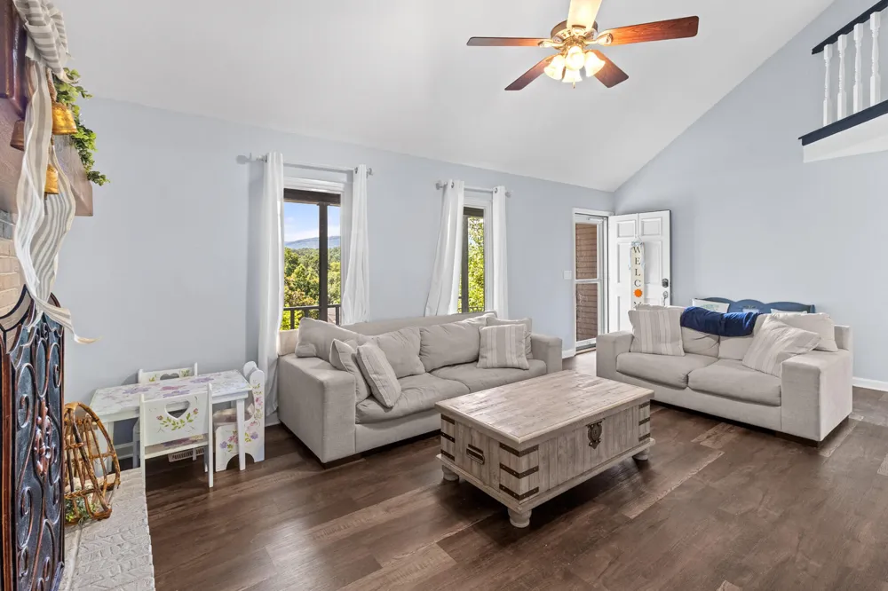 7718 Sandalwood Heights Drive Hixson, TN 37343