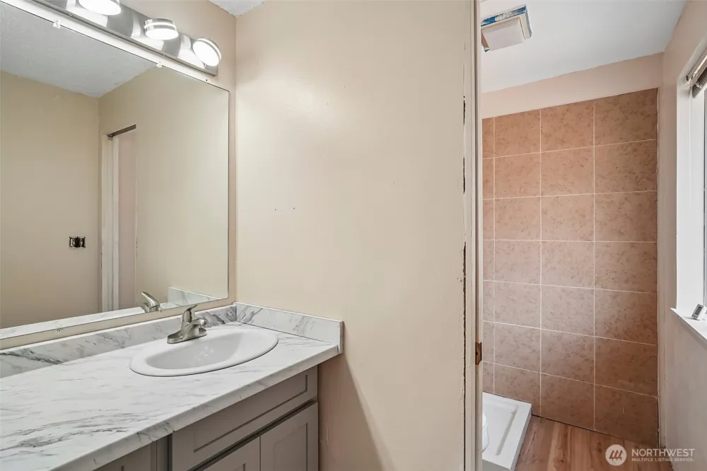17720 SE 261st Covington, WA 98042