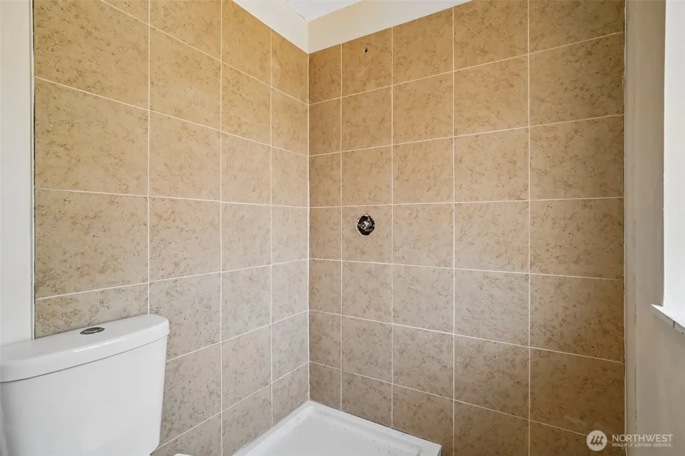17720 SE 261st Covington, WA 98042