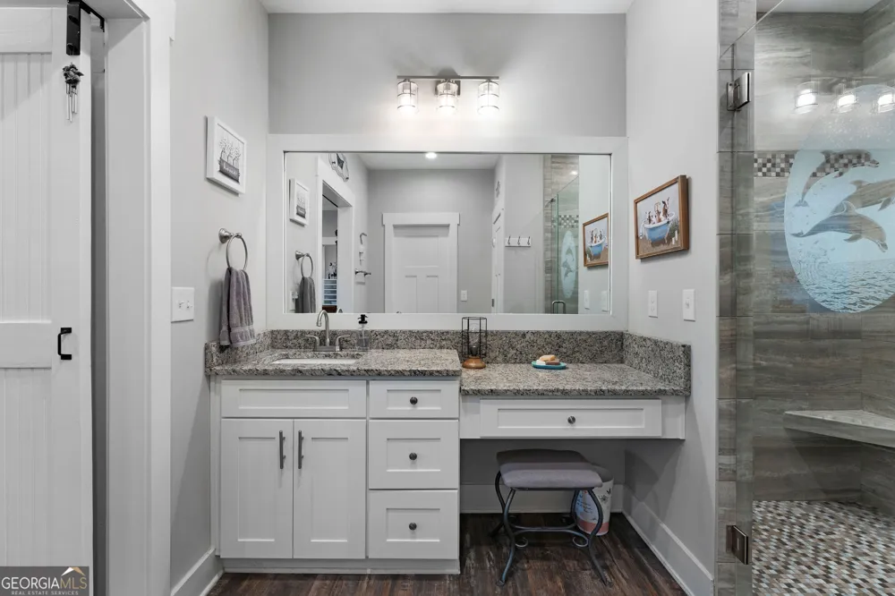 220 Long RD Rydal, GA 30171