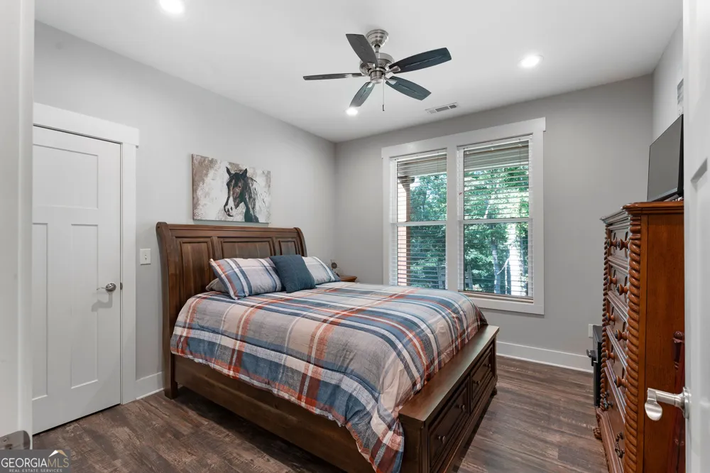 220 Long RD Rydal, GA 30171