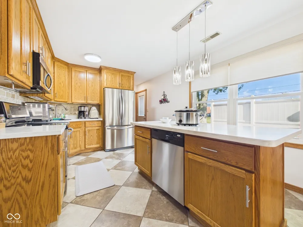 814 Rustic Road Anderson, IN 46013
