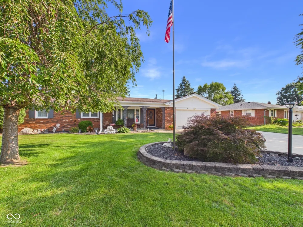 814 Rustic Road Anderson, IN 46013