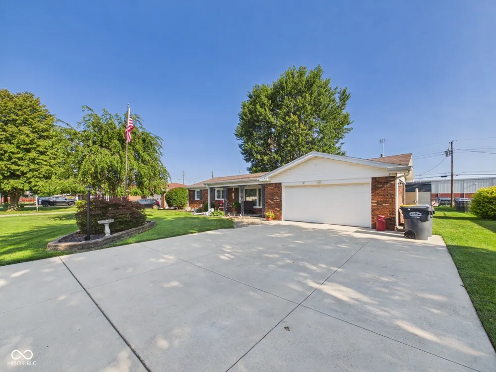814 Rustic Road Anderson, IN 46013