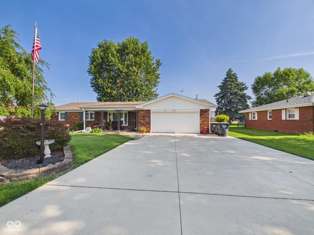 814 Rustic Road Anderson, IN 46013