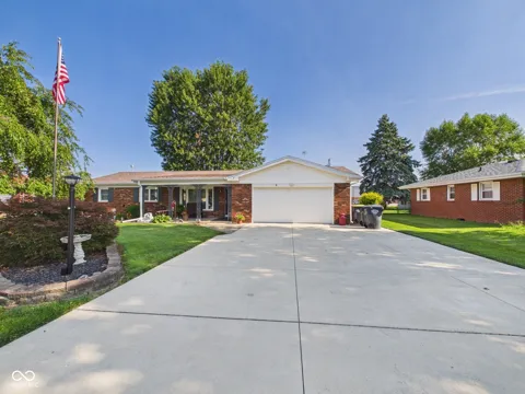 814 Rustic Road