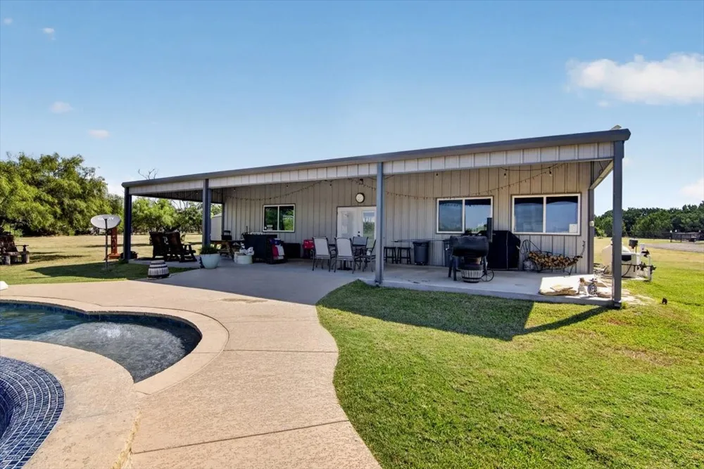 910 Star Lane Gatesville, TX 76528