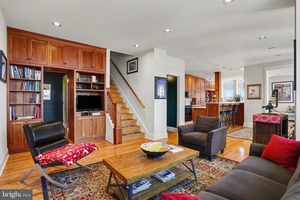 18 S GEORGE STREET #62 & #71 York, PA 17401