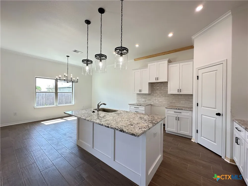 407 Magnolia Troy, TX 76579