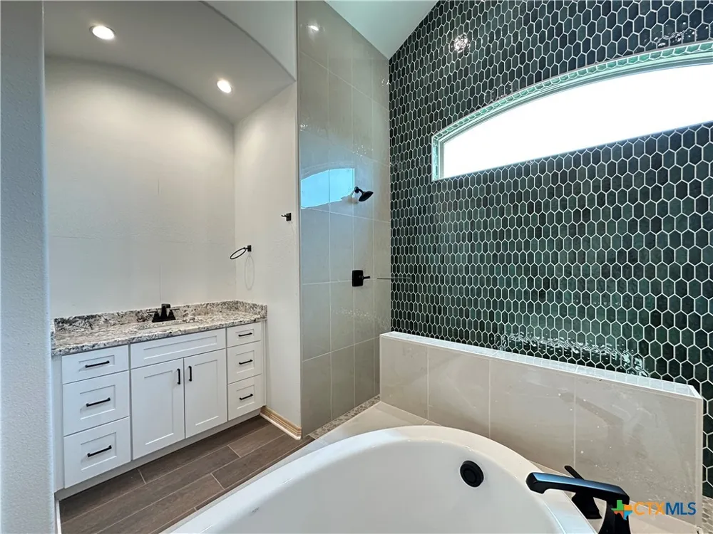 407 Magnolia Troy, TX 76579