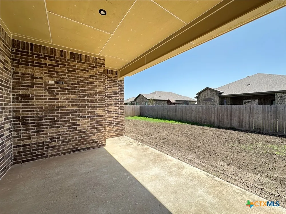 407 Magnolia Troy, TX 76579