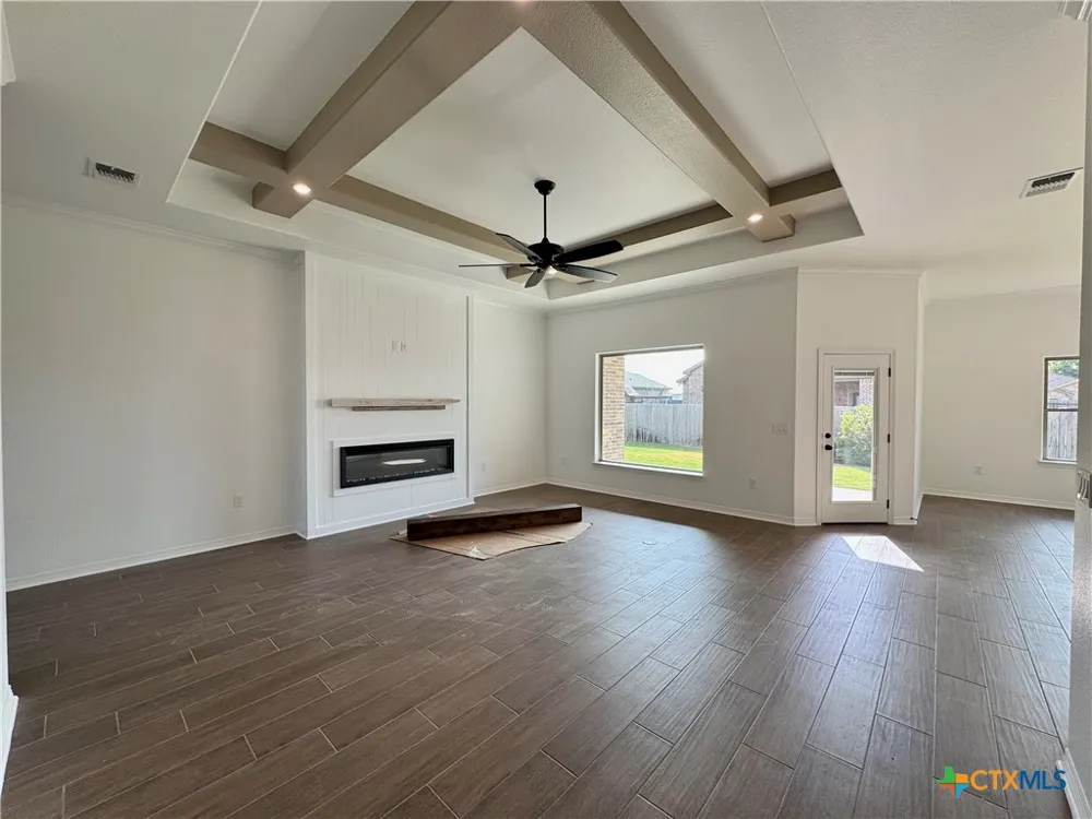407 Magnolia Troy, TX 76579