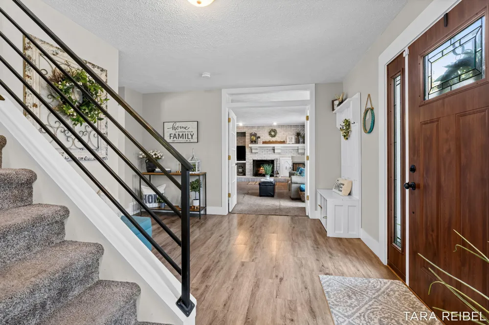 990 Riley Street Hudsonville, MI 49426