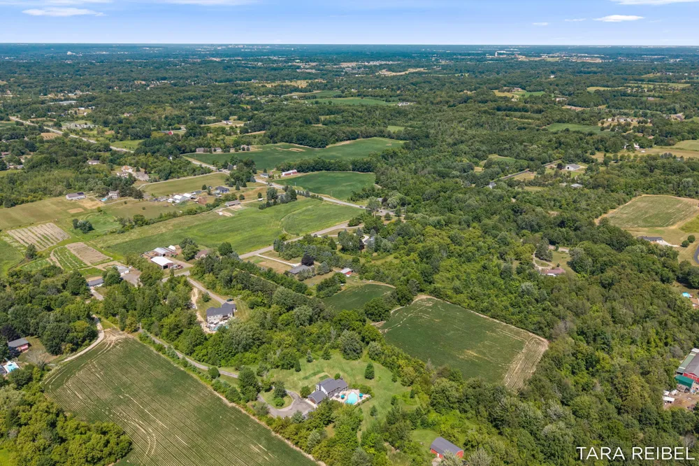 990 Riley Street Hudsonville, MI 49426