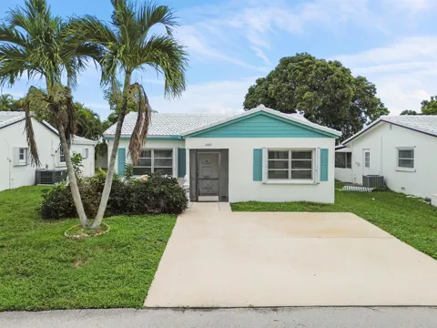 6805 NW 75TH COURT
