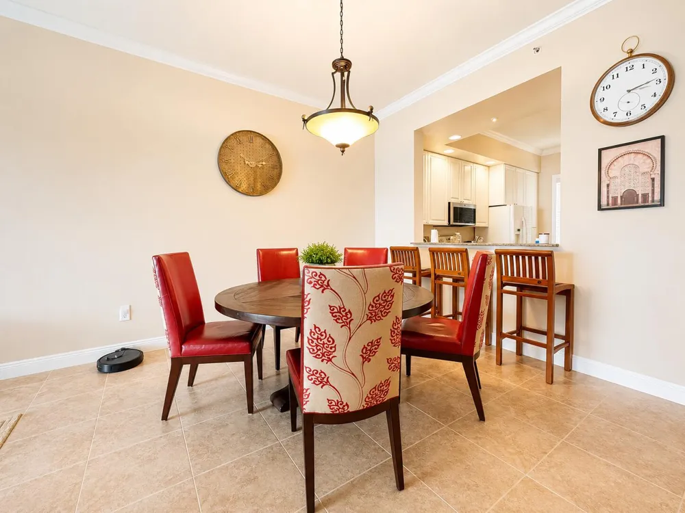 15 Harbour Isle Drive W #101 Fort Pierce, FL 34949