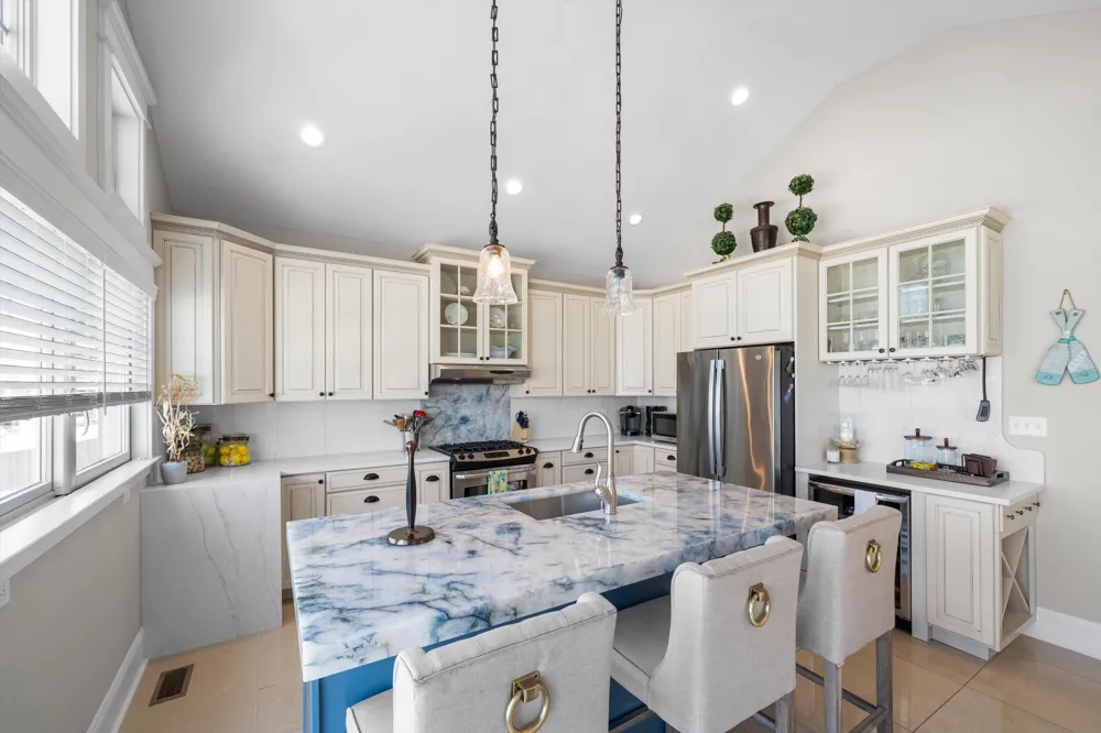 9715 3rd Avenue Stone Harbor, NJ 08247