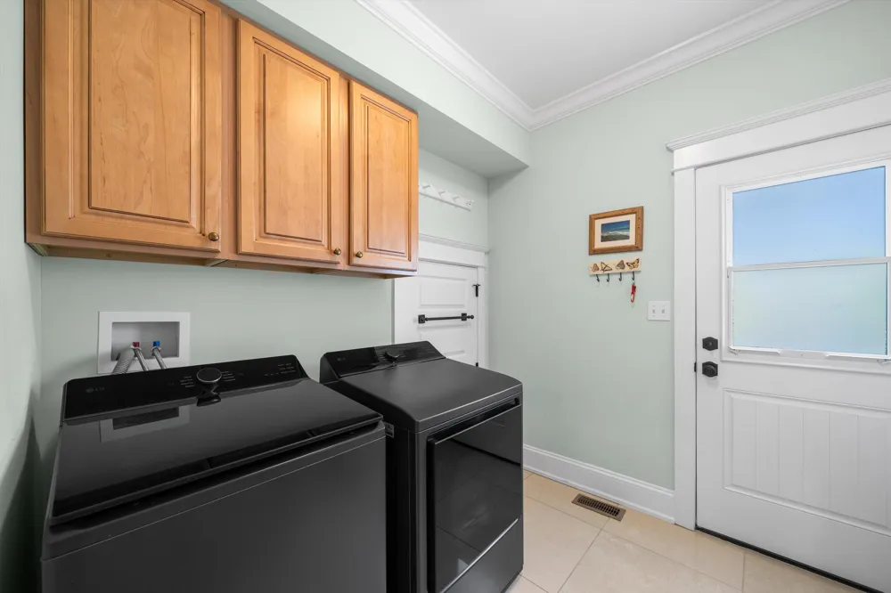 9715 3rd Avenue Stone Harbor, NJ 08247
