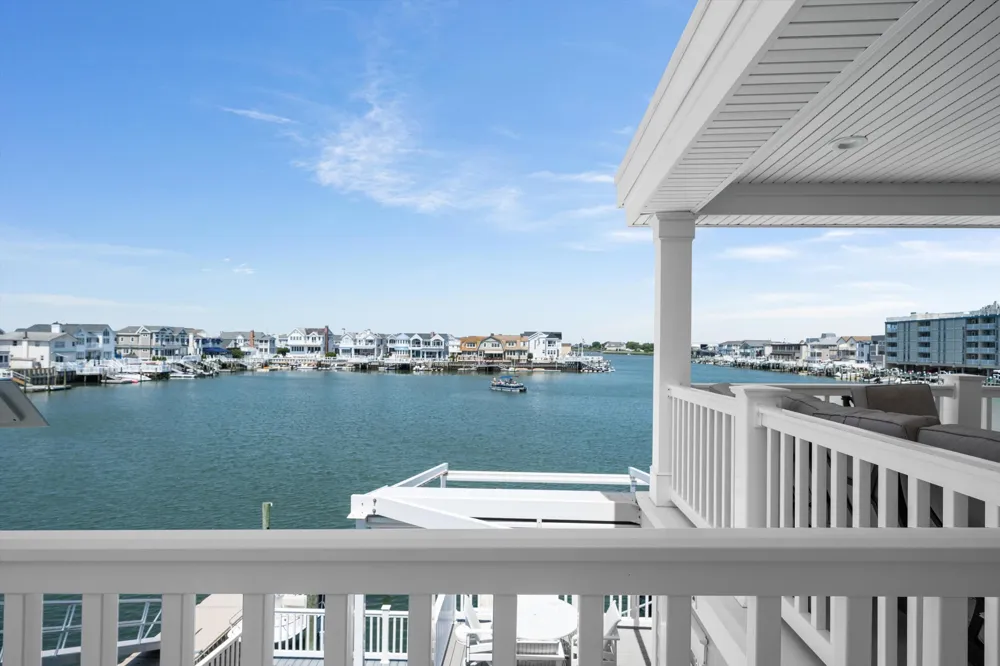 9715 3rd Avenue Stone Harbor, NJ 08247