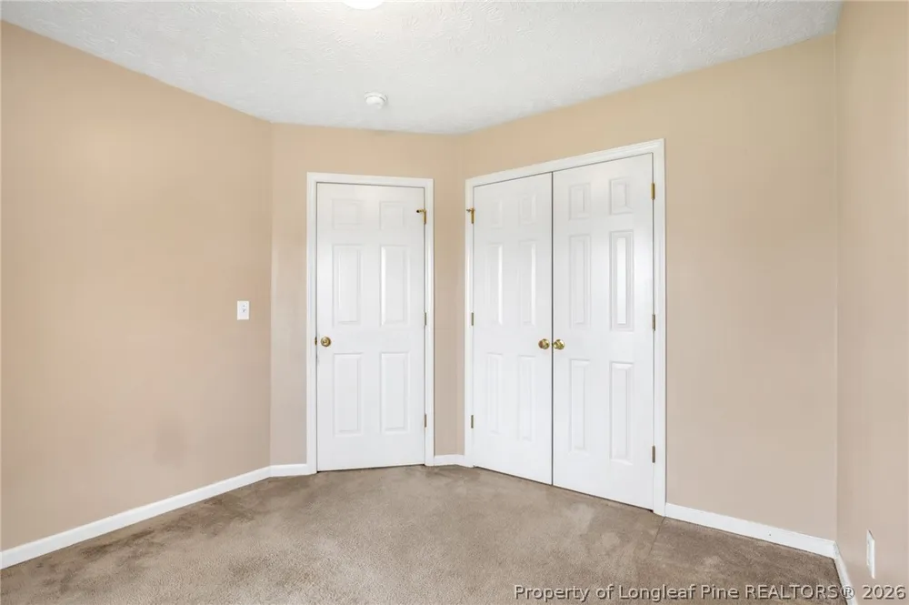 112 Hosta Drive Raeford, NC 28376