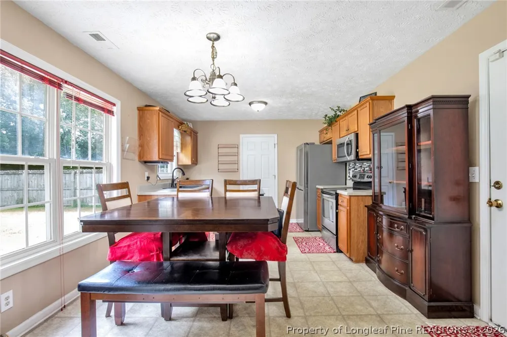 112 Hosta Drive Raeford, NC 28376