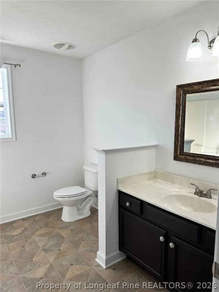 3912 Barclay Way Wade, NC 28395