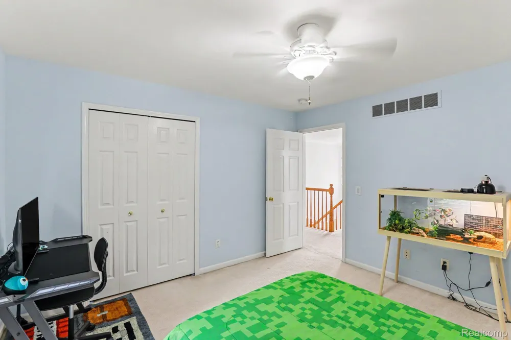 36510 Orchard Lake Drive New Baltimore City, MI 48047