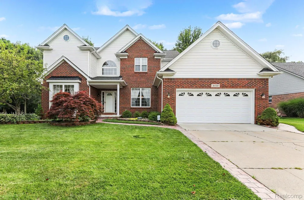 36510 Orchard Lake Drive New Baltimore City, MI 48047