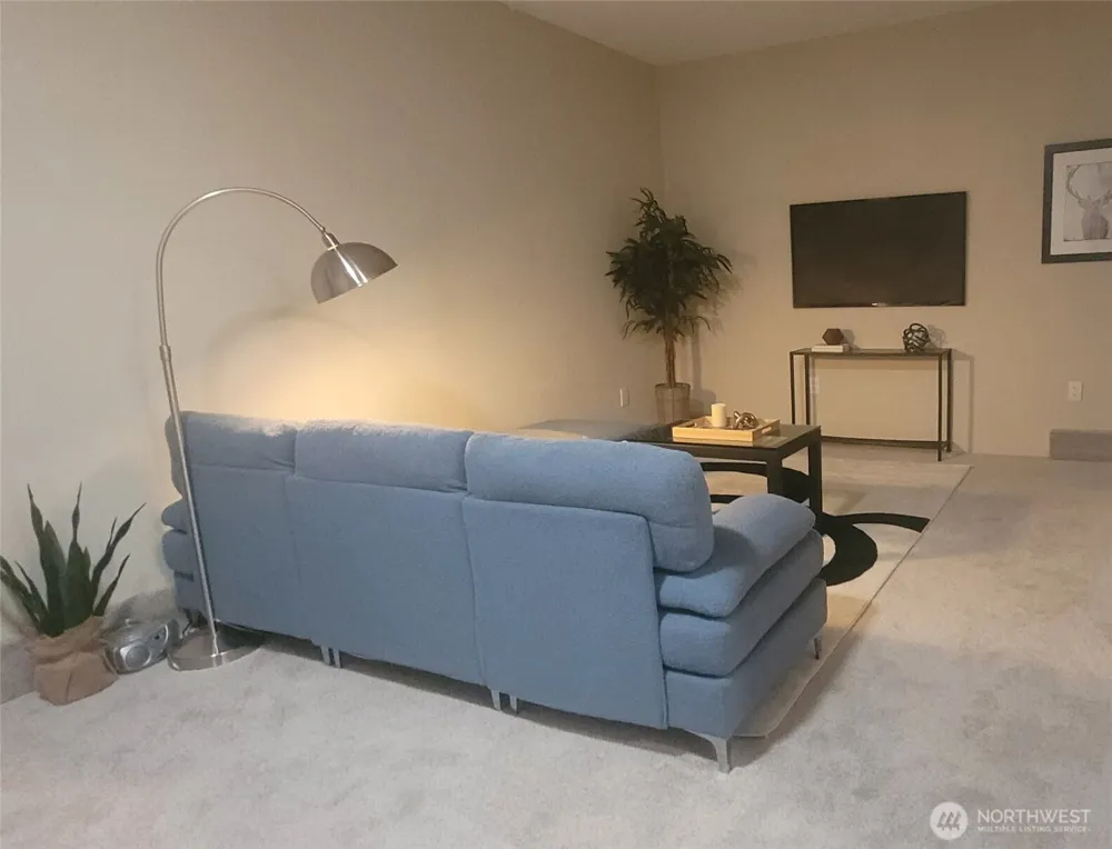 11503 Ainsworth Avenue S Tacoma, WA 98444