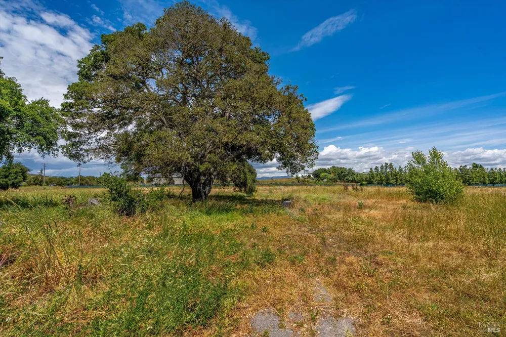5266 Old Sonoma Road Napa, CA 94559