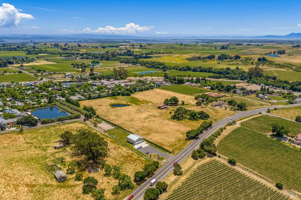 5266 Old Sonoma Road Napa, CA 94559