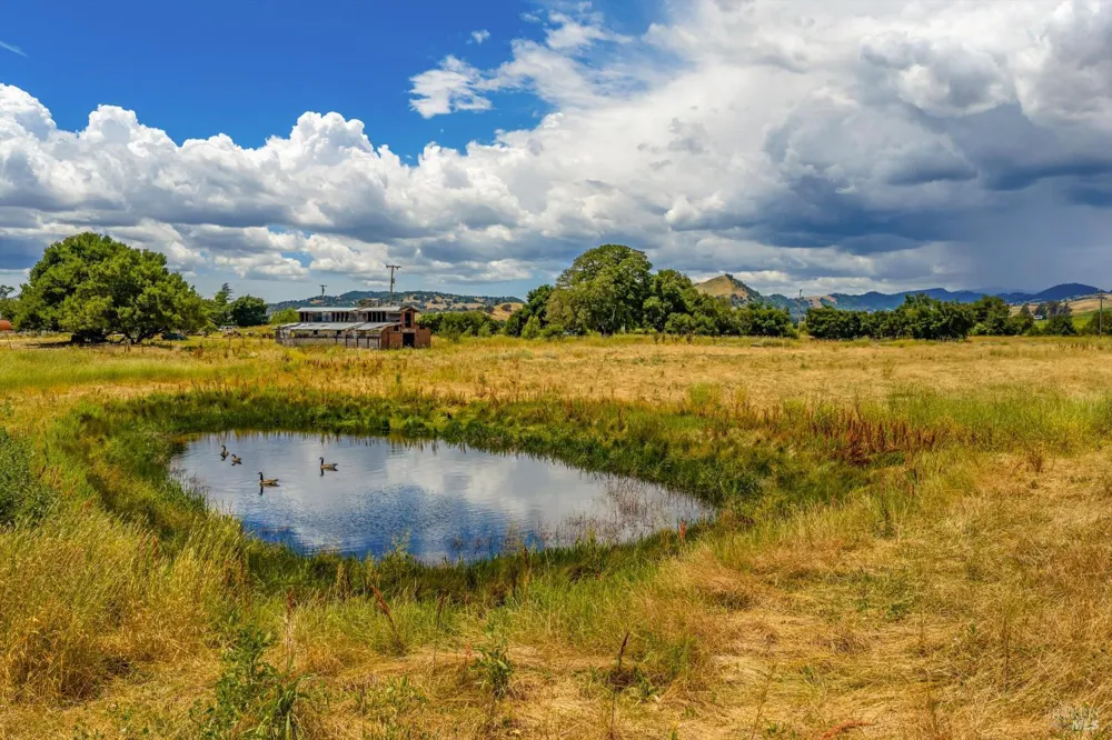 5266 Old Sonoma Road Napa, CA 94559