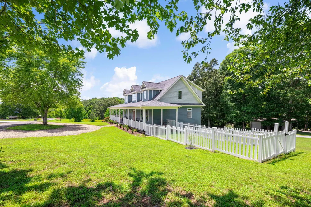 204 Johnny Wheeler Lane Dunlap, TN 37327