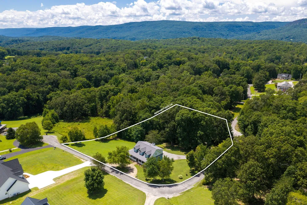 204 Johnny Wheeler Lane Dunlap, TN 37327