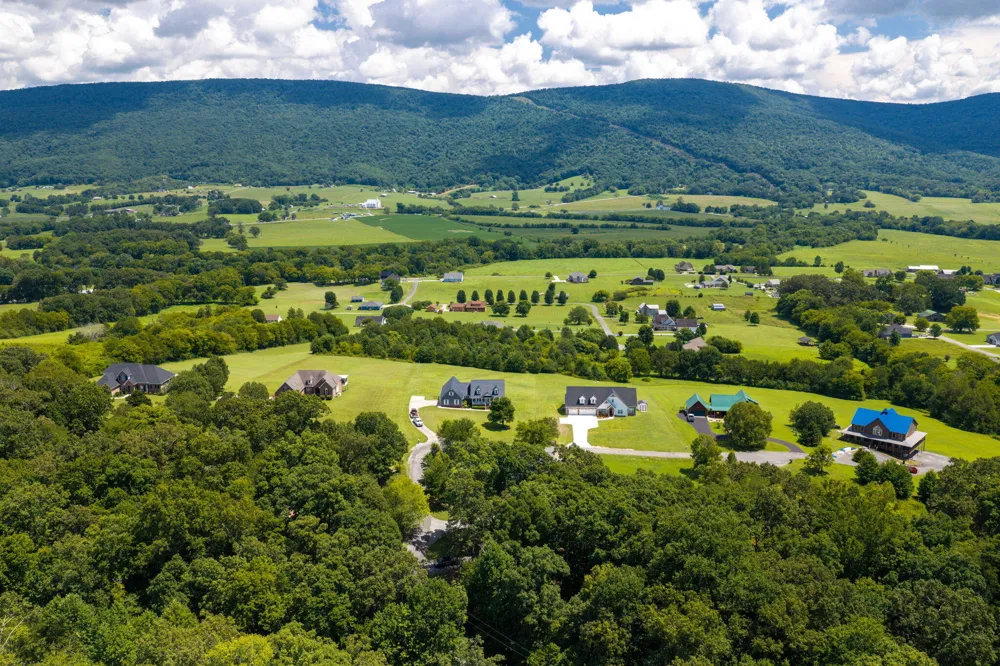 204 Johnny Wheeler Lane Dunlap, TN 37327