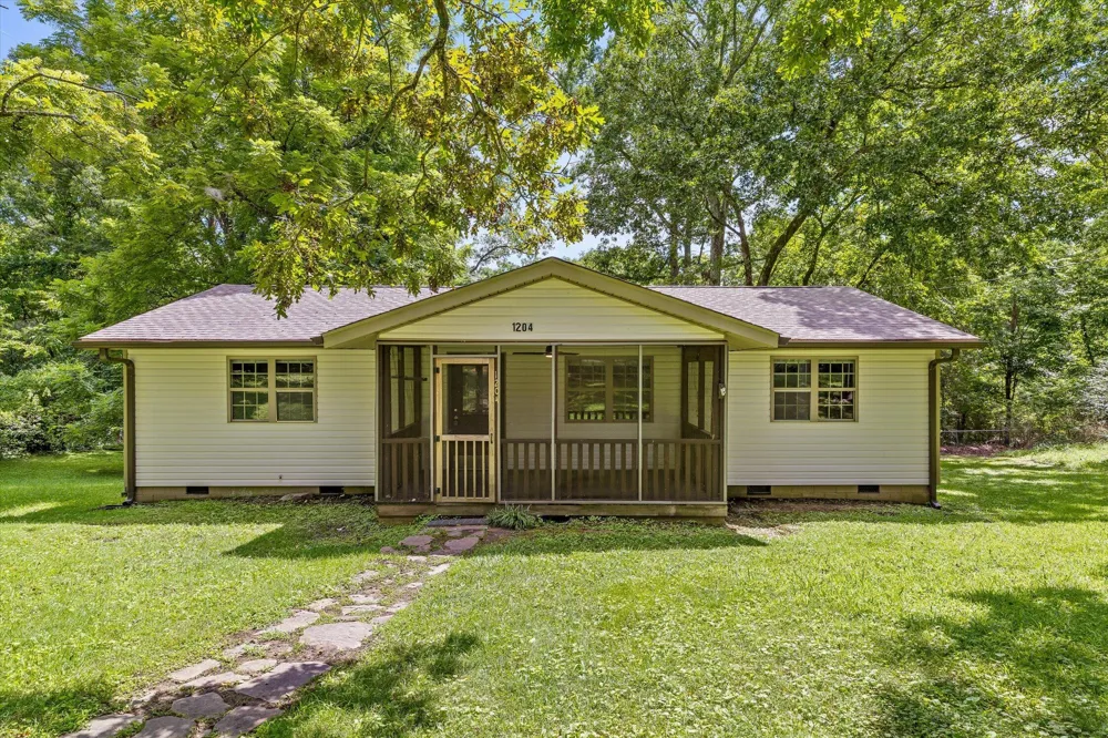 1204 Timesville Road Signal Mountain, TN 37377