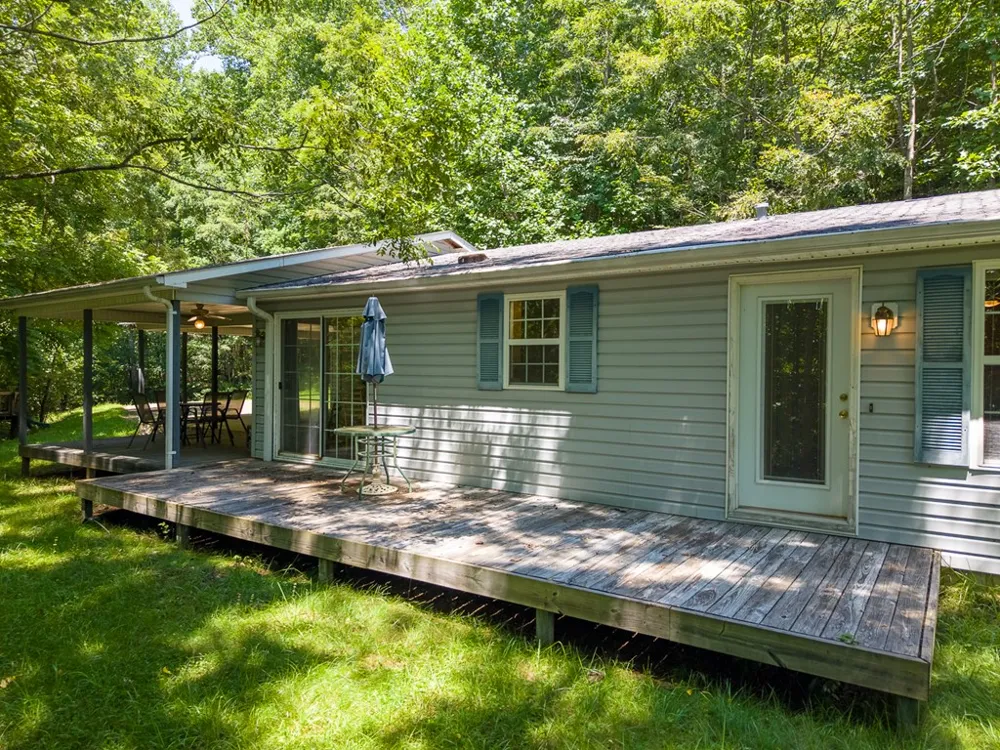 North Skeenah Rd Franklin, NC 28734