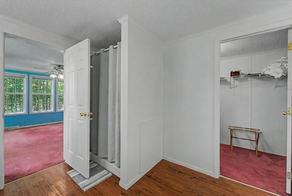 North Skeenah Rd Franklin, NC 28734